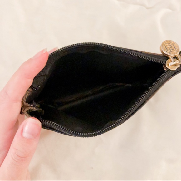 FENDI POUCH - Picture 4 of 4